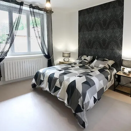 La Marionnade - Maison De Village, Sauna, Balneotherapie, Borne Ve Holiday home Cerdon (Ain)