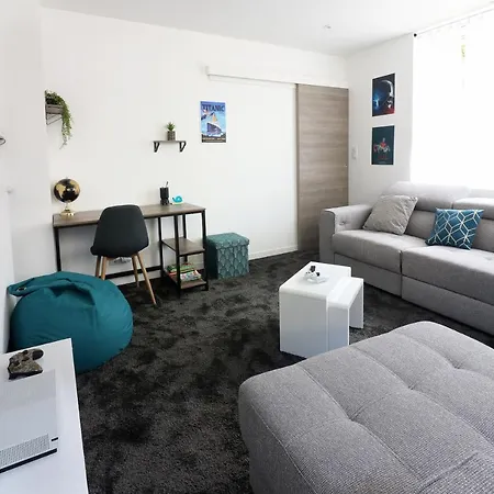 Holiday home La Marionnade - Maison De Village, Sauna, Balneotherapie, Borne Ve