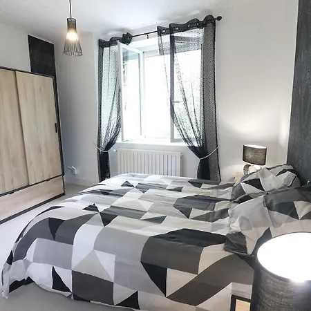 Holiday home La Marionnade - Maison De Village, Sauna, Balneotherapie, Borne Ve