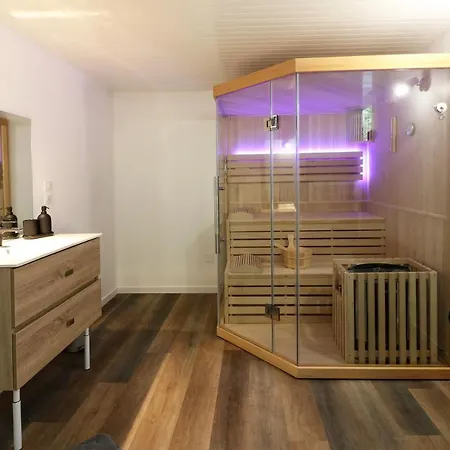 La Marionnade - Maison De Village, Sauna, Balneotherapie, Borne Ve Ferienhaus Cerdon (Ain)